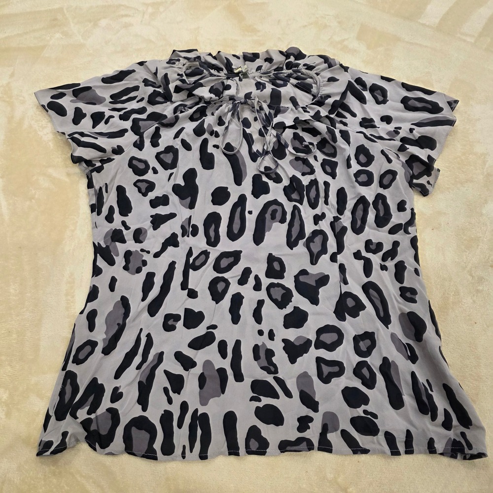 Mia Via Silk Blouse XL Gray Black Leopard Cheetah Print Ruffle Neck Tie Top
